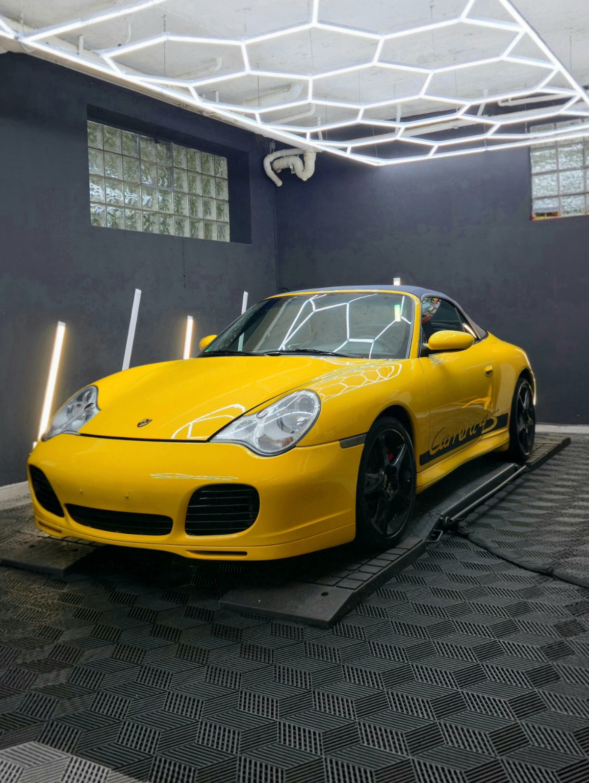 Porsche 911 Carrera 4S